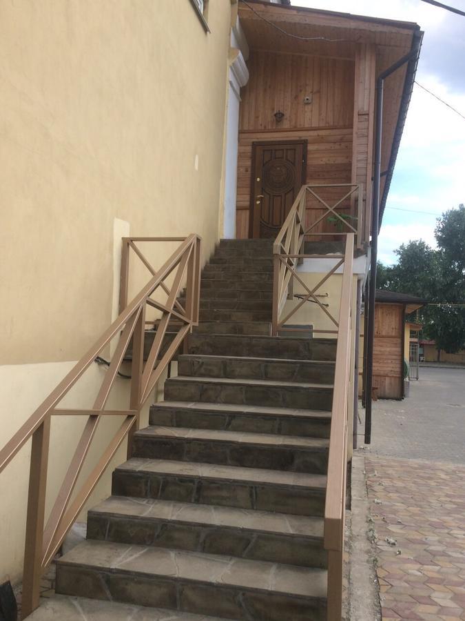 Hostellux Odesa Exterior photo